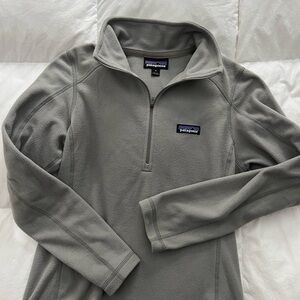 Patagonia Women’s Micro D 1/4 zip fleece. Size Small. New w/o tags